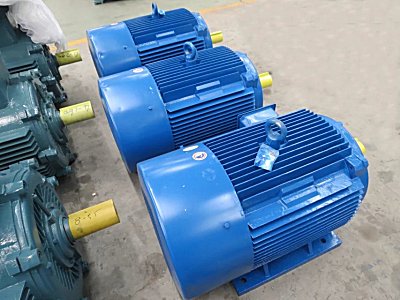 朝陽牌ZYP2-200L1-2 30千瓦寬屏調(diào)速電機(jī)