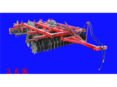 阿克蘇保豐1ZL-5.2聯(lián)合整地機(jī)