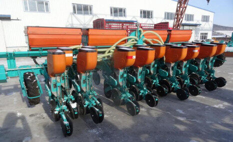 北大荒眾榮2BM-16氣吸式免耕精密播種機