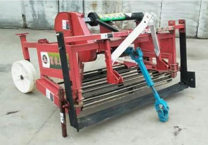 富农机械4UW-153马铃薯挖掘机