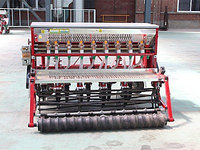 農哈哈2BXF-9小麥分施肥播種機
