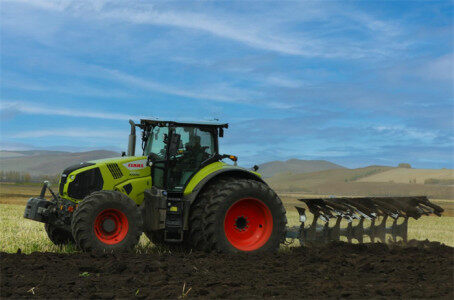 科乐收（CLAAS)AXION 2404(G4)拖拉机