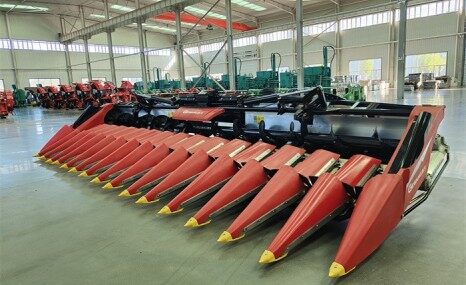 鑫萬達(dá)4YG-14/4YG-16折疊玉米籽粒收割臺(tái)