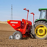 GRIMME（格立莫）GL 410馬鈴薯播種機