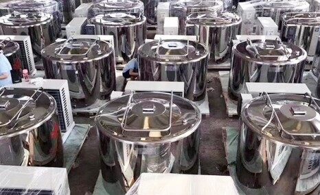 力歐立式1000L鮮奶制冷罐