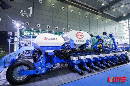 吉林康达2BMQJ-24型(气力式)播种机