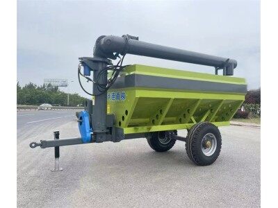 大連雨林高炮運(yùn)糧加肥車(chē)系列
