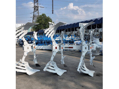 龍豐J-1LYFT-J353液壓調(diào)幅翻轉(zhuǎn)犁