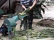 曲阜圣隆7.36型青草打浆机作业视频