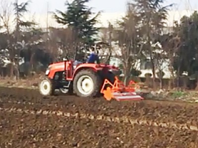 英格索蘭秸稈還田滅茬旋耕機作業視頻