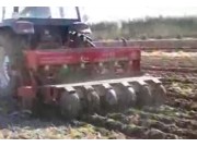 小麦旋耕播种机的使用与维护