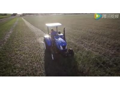 纽荷兰TT4小型拖拉机视频