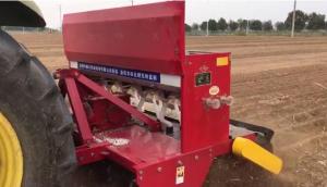 鑫乐机具一次性免耕播种小麦作业现场视频