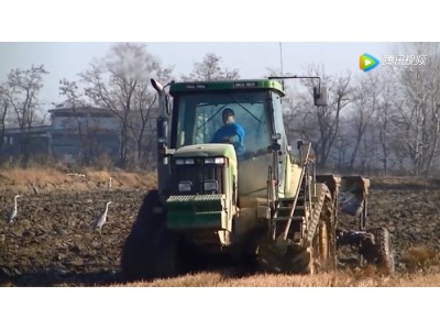 卓收农机DEUTZ-FAHR+Drago2玉米割台收获视频赏析