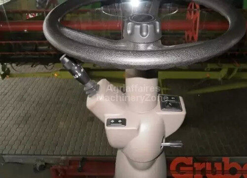 凯斯Axial Flow AF 8120收割机 工作998小时 售价120万