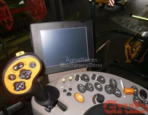 凯斯Axial Flow AF 8120收割机 工作998小时 售价120万