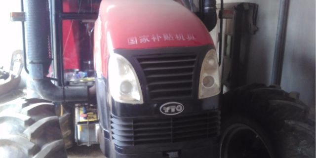 东方红LX954拖拉机