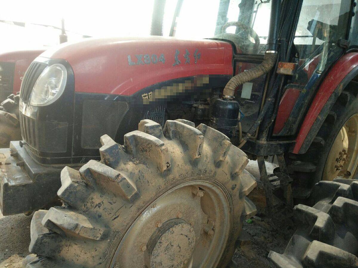 东方红LX804拖拉机