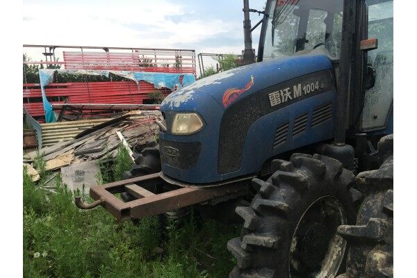 雷沃歐豹m1004d拖拉機