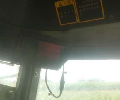新疆牧神830玉米收割机