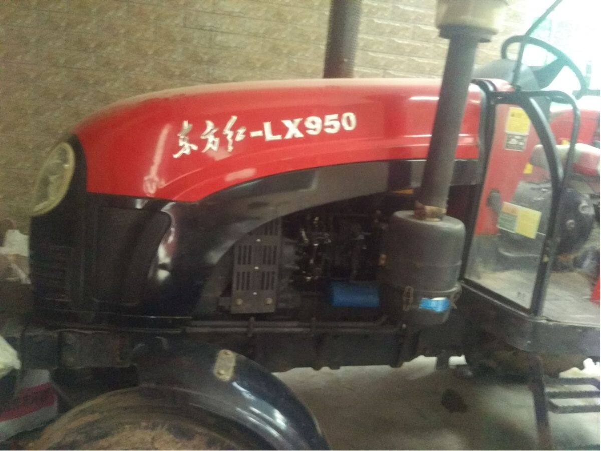 东方红LX950轮式拖拉机