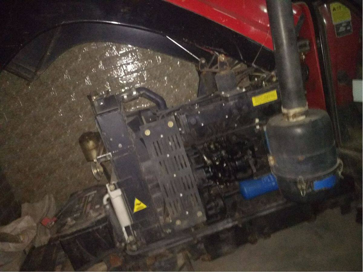 东方红LX950轮式拖拉机