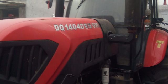 东汽英福莱DQ1404轮式拖拉机