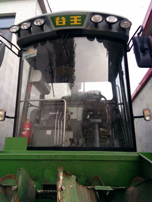谷王玉米收割机