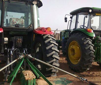 麦赛福格森MF 1204型拖拉机
