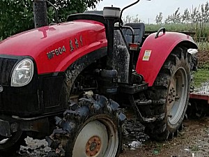 东方红MF604轮式拖拉机