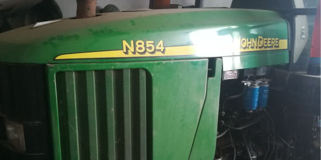 约翰迪尔N854拖拉机
