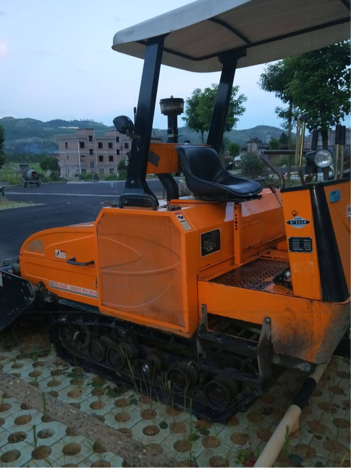 龙舟180旋耕机