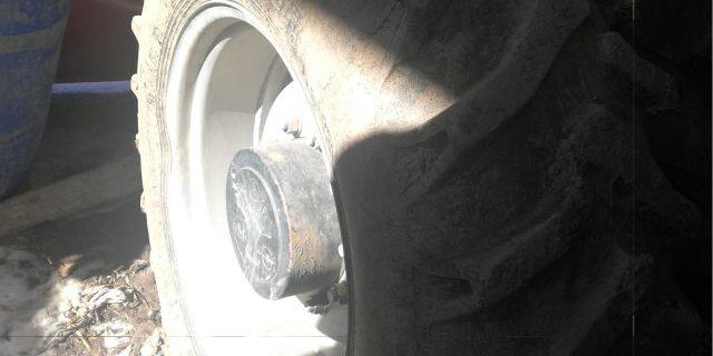 东方红1604拖拉机