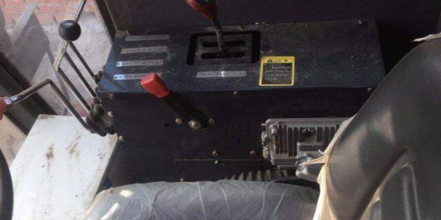 牧神4YZB-3A型自走式穗茎兼收玉米收获机