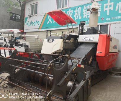 久保田4LZ-4（PRO988Q)全喂入履帶收割機