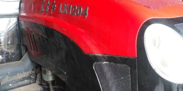 东方红LX1204轮式拖拉机