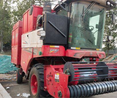 中联收获4HZJ-2500自走式花生捡拾收获机