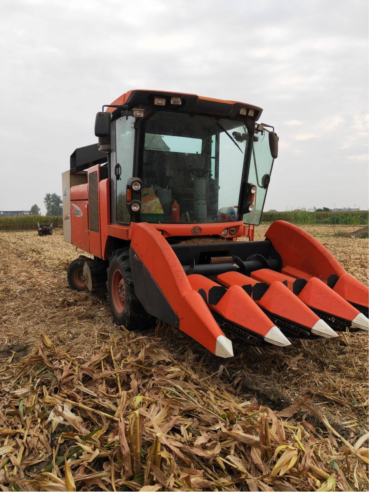 久保田PRO1408Y-4玉米收割机