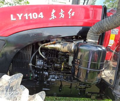 东方红LY1104轮式拖拉机