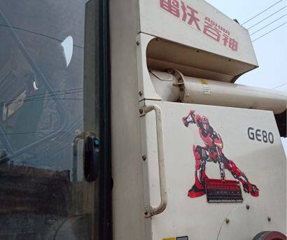 雷沃谷神GE80谷物聯(lián)合收割機