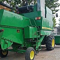 約翰迪爾W80（原1048）聯合收割機