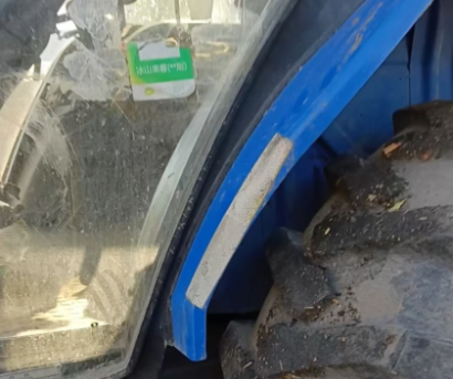 上海紐荷蘭1204輪式拖拉機