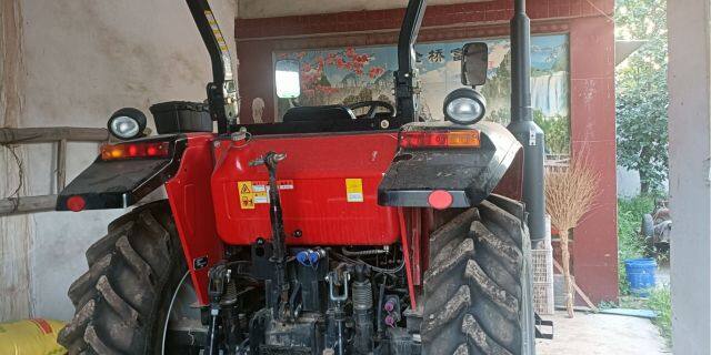 东方红LX1000拖拉机