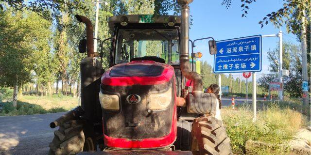 中国洛阳1804-1拖拉机