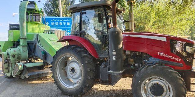 中国洛阳1804-1拖拉机