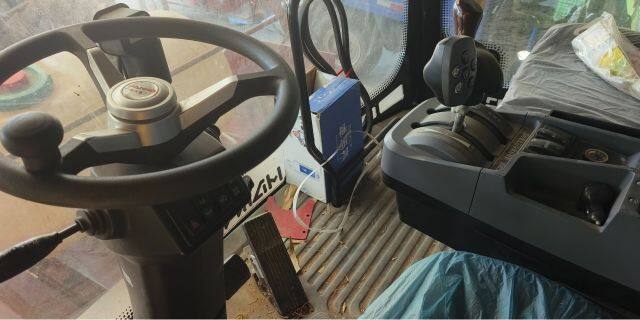 悍沃玉米收获机